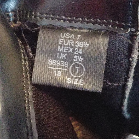 Christian Siriano for Payless Faux Suede Booties Size 7 - Picture 5 of 5